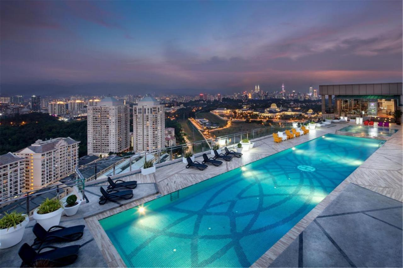 Отель Dorsett Sri Hartamas Kl By Roam Куала-Лумпур Экстерьер фото